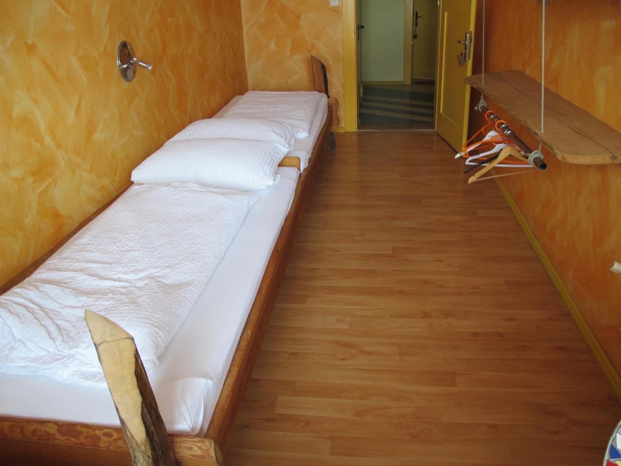 Schiff Bihlerdorf - Hostel Exterior photo