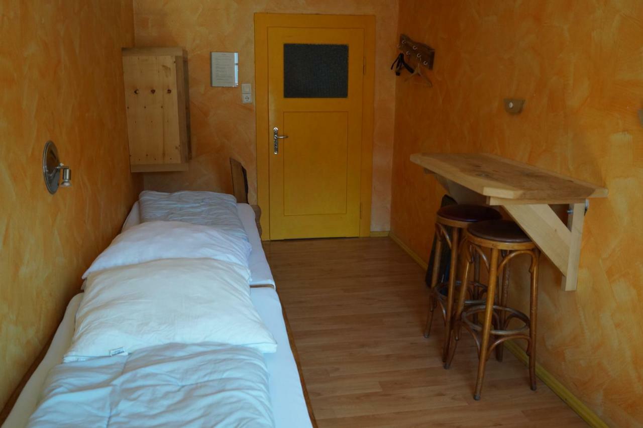 Schiff Bihlerdorf - Hostel Exterior photo